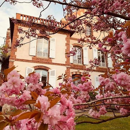 La Villegiature クタンス エクステリア 写真